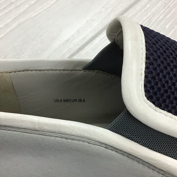 Vince Bram Mesh Slip-On Sneakers - Picture 6 of 7